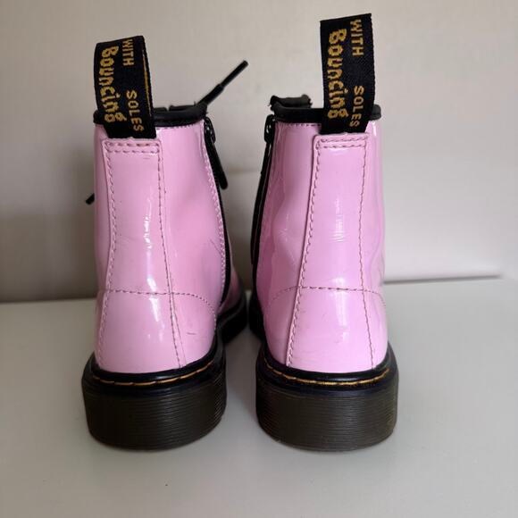 Dr. Martens 1460 Junior Light Pink Leather Kids Girl's Boot Size US1 - Picture 4 of 10